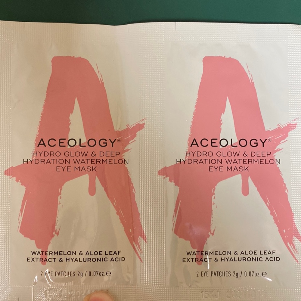 Brand new 2 pack, Aceology hydrating eye mask